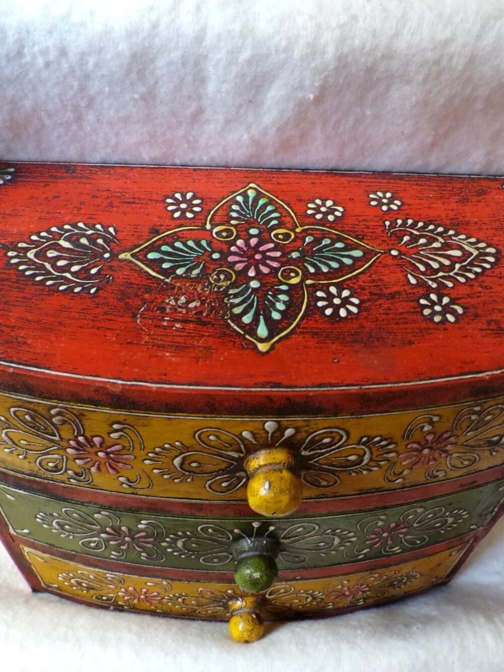 So Beautiful 3 Drawer Wooden Decorative Hand Painted Jewelry Box Curio Chest - Picture 10 of 13